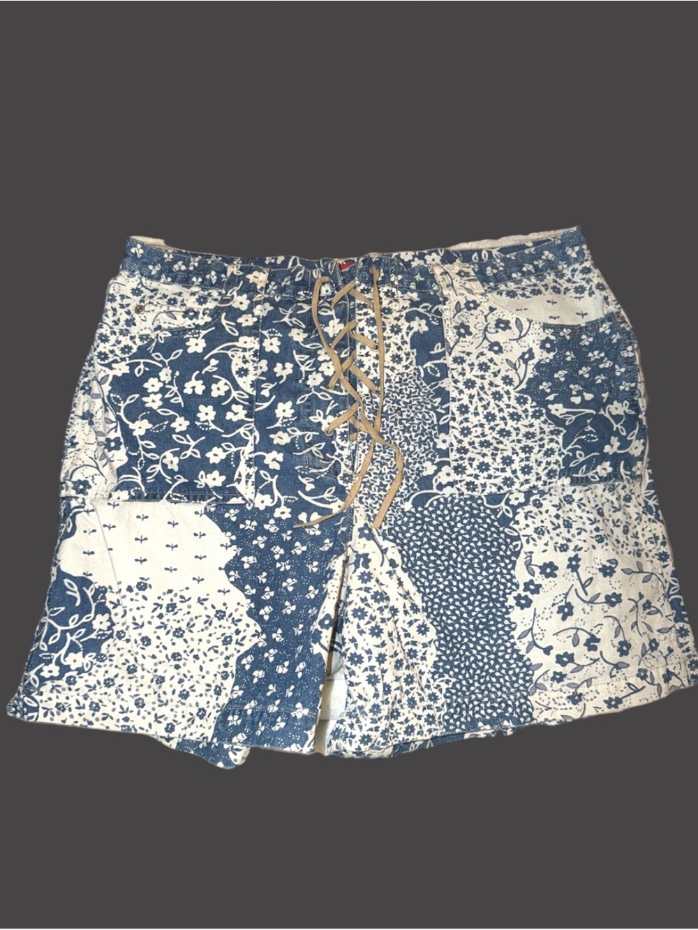 Gloria Vanderbilt Blue & White Patchwork Lace-Up Women's Shorts